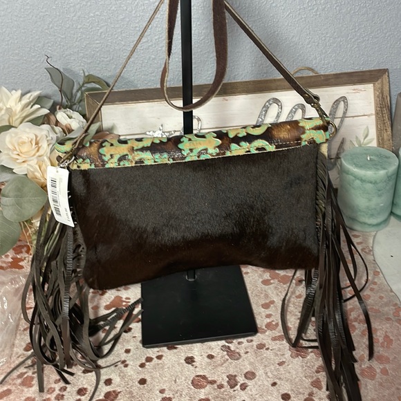 NWT cowhide and leather crossbody bag by jewlery junkie - Picture 2 of 7